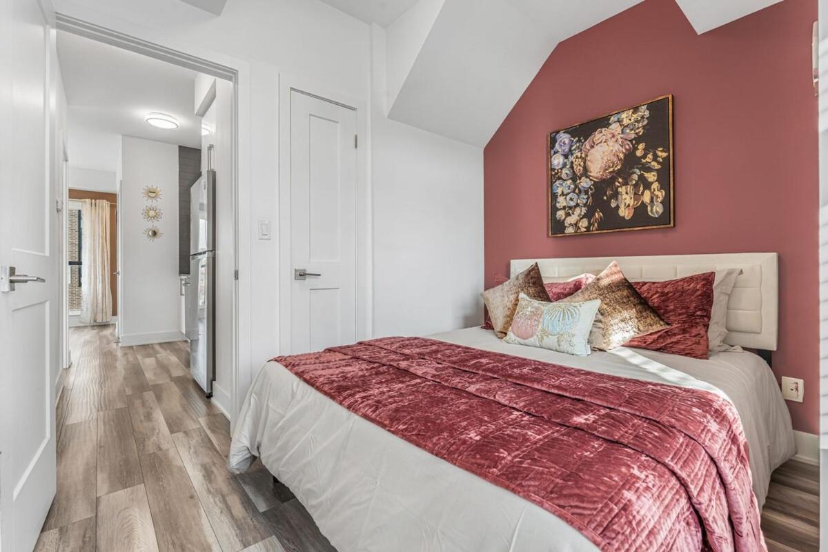 Apartment Cozy 2br Family Friendly Located Just 5 Mins Away From