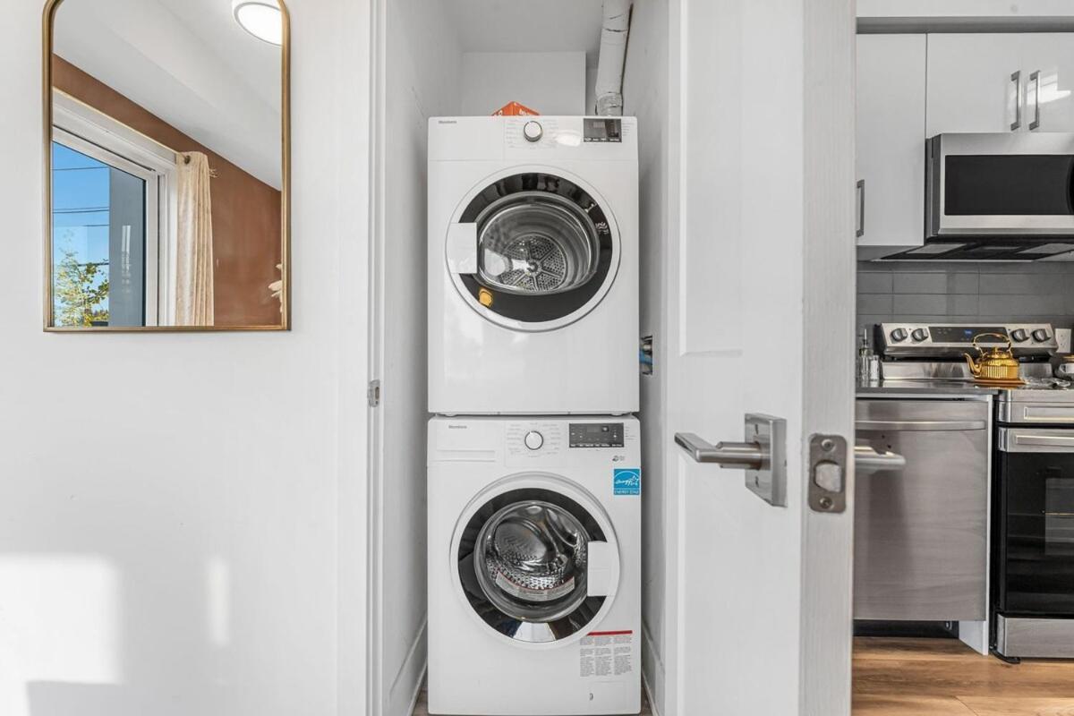 Cozy 2br Family Friendly Located Just 5 Mins Away From